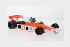 McLaren Ford - M23 1976 white/orange - 1:18 - MCG - 18612F - MCG18612F | The Diecast Company